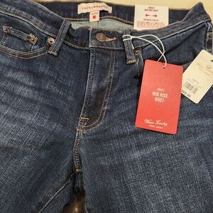 NWT Lucky Brand Mid rise boot jeans, 4/27 A